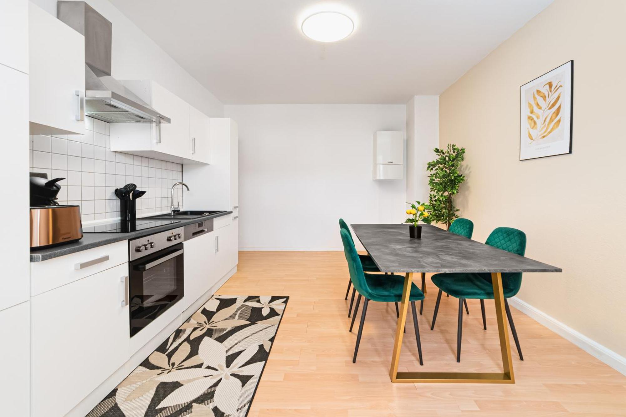 Smart Home - Essen - Perfect For 5 Guests! Central - Balcony - Netflix - Free Parking Zone Exterior foto